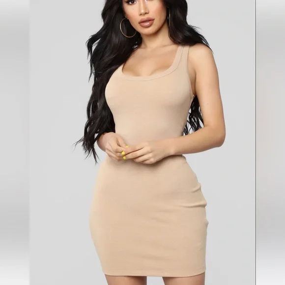 One of the Boys Dress - Picture 8 of 12